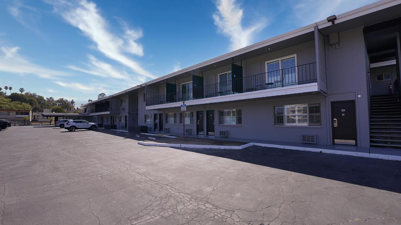 Seaside Inn & Suites سانتا كروز، كاليفورنيا المظهر الخارجي الصورة