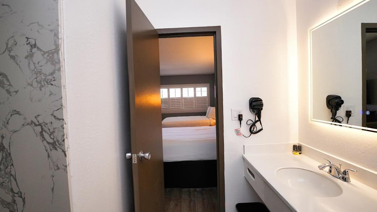 Seaside Inn & Suites سانتا كروز، كاليفورنيا المظهر الخارجي الصورة