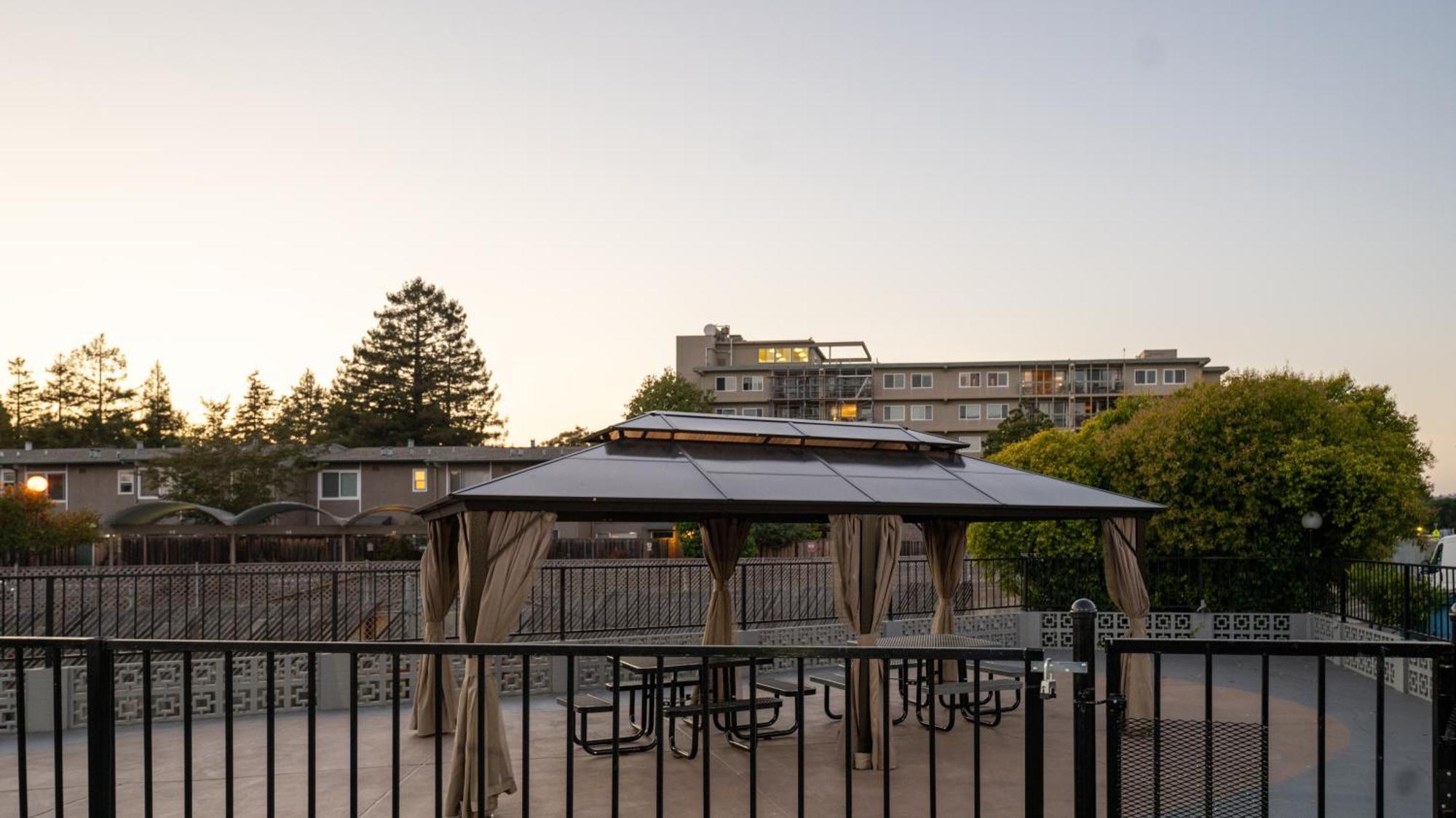 Seaside Inn & Suites سانتا كروز، كاليفورنيا المظهر الخارجي الصورة